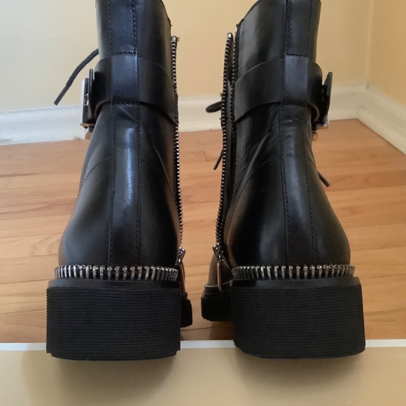 Michael Kors Vivia Zip Trimmed Leather Combat Bootie Black SZ 9.5 - Picture 10 of 16